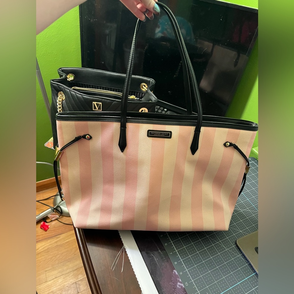 Victoria secret tote